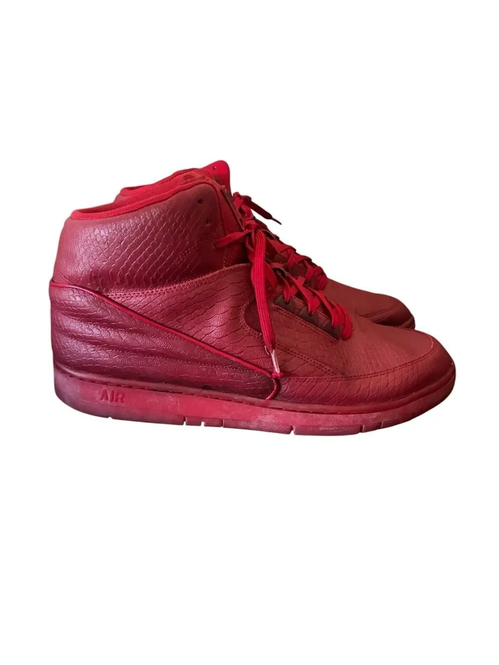 Nike Red High-Top Athletic Sneakers Men’s Size 15